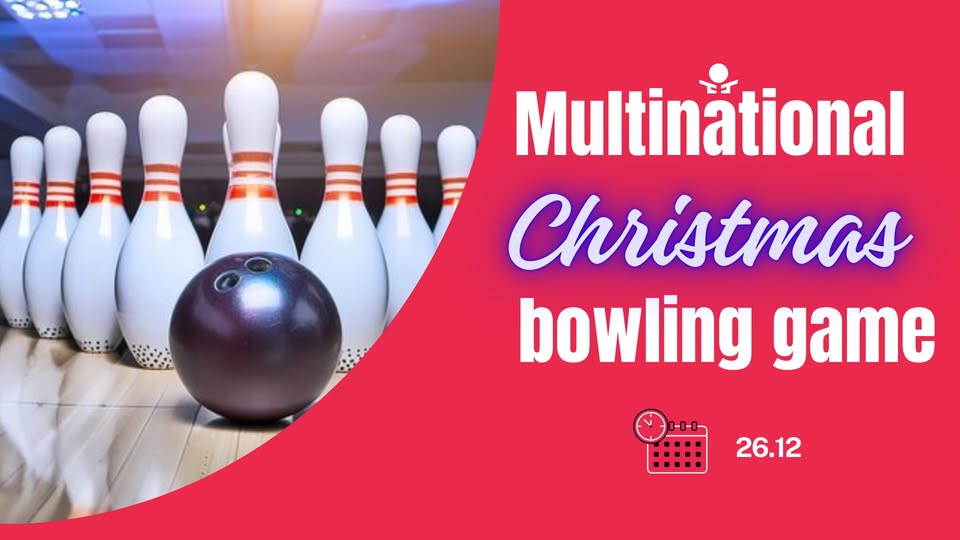 Multinational Christmas bowling game